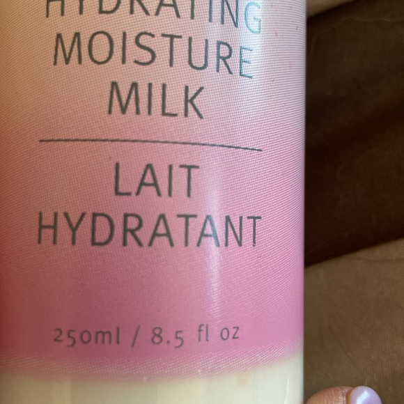 Cake milk made hydrating moisture milk for body. - Picture 2 of 5